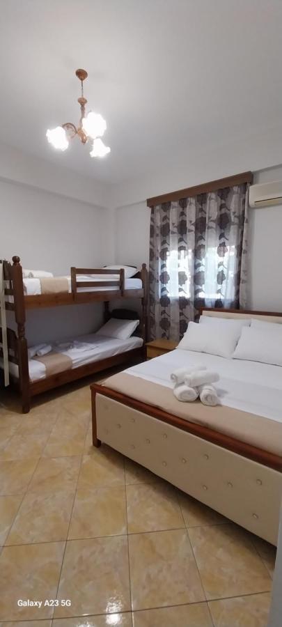 Collaku apartment's Vlorë Esterno foto