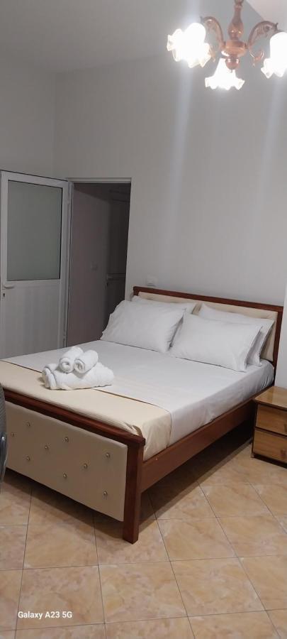 Collaku apartment's Vlorë Esterno foto